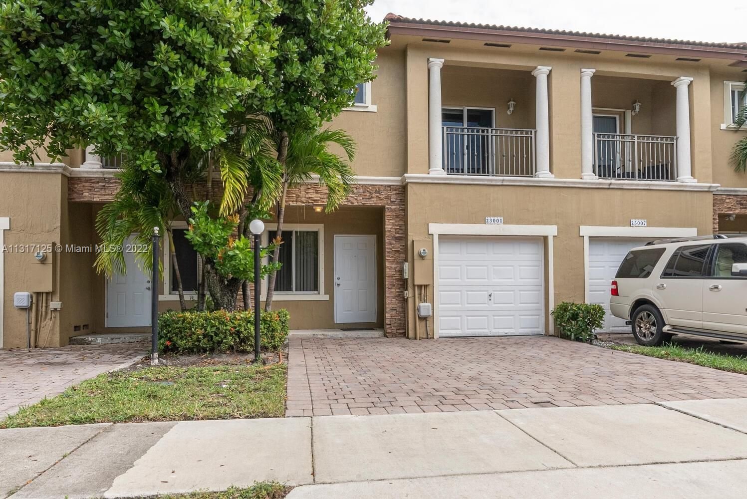 Real estate property located at 23001 112th Ct #0, Miami-Dade County, Miami, FL