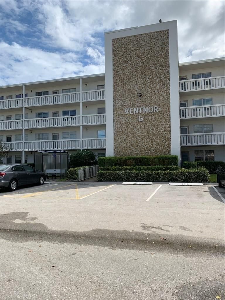 Real estate property located at 1005 Ventnor G #1005, Broward County, Deerfield Beach, FL