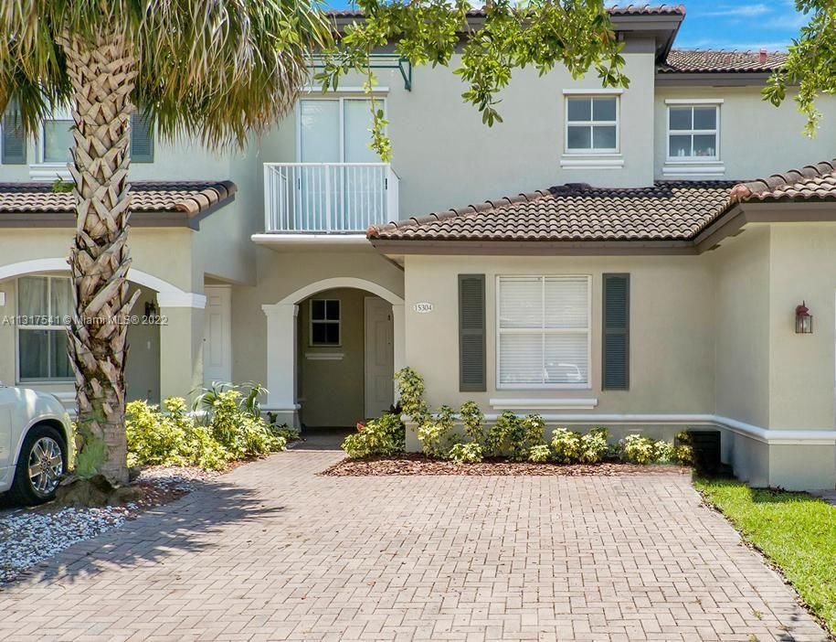 Real estate property located at 15304 88th Ter, Miami-Dade County, Miami, FL