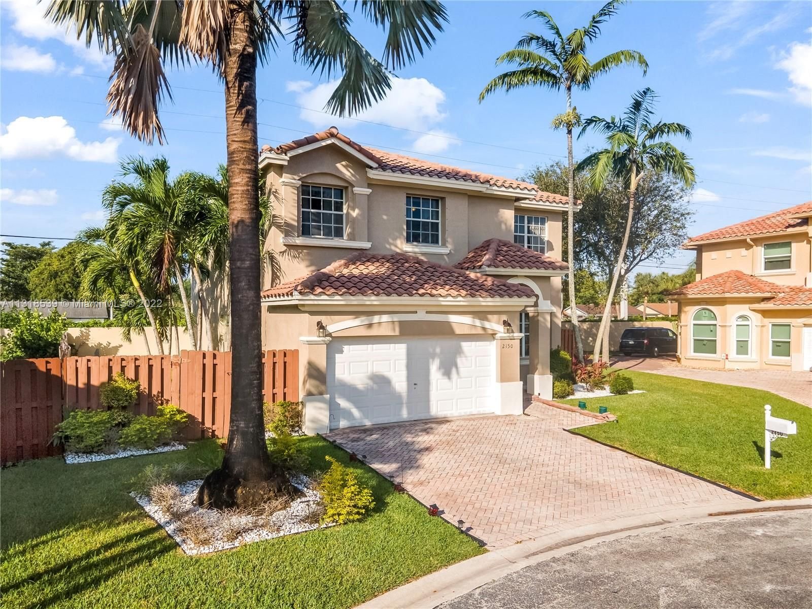 Real estate property located at 2150 100th Ave, Broward County, Pembroke Pines, FL