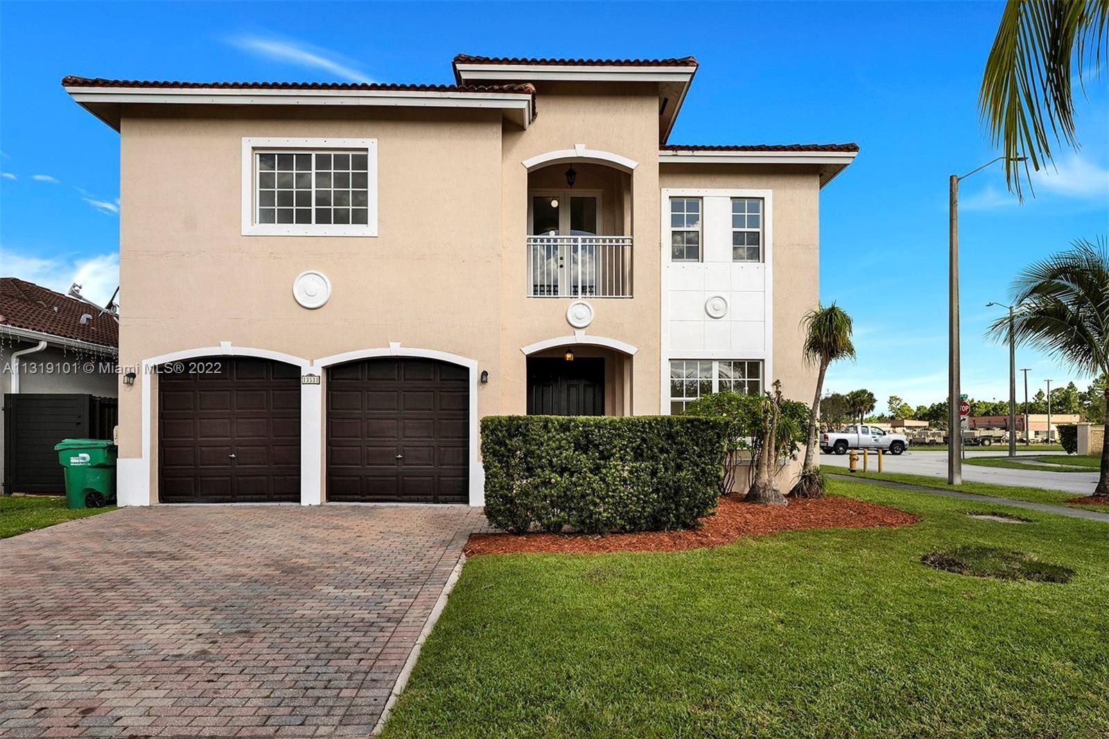 Real estate property located at 13531 176th Ter, Miami-Dade County, Miami, FL