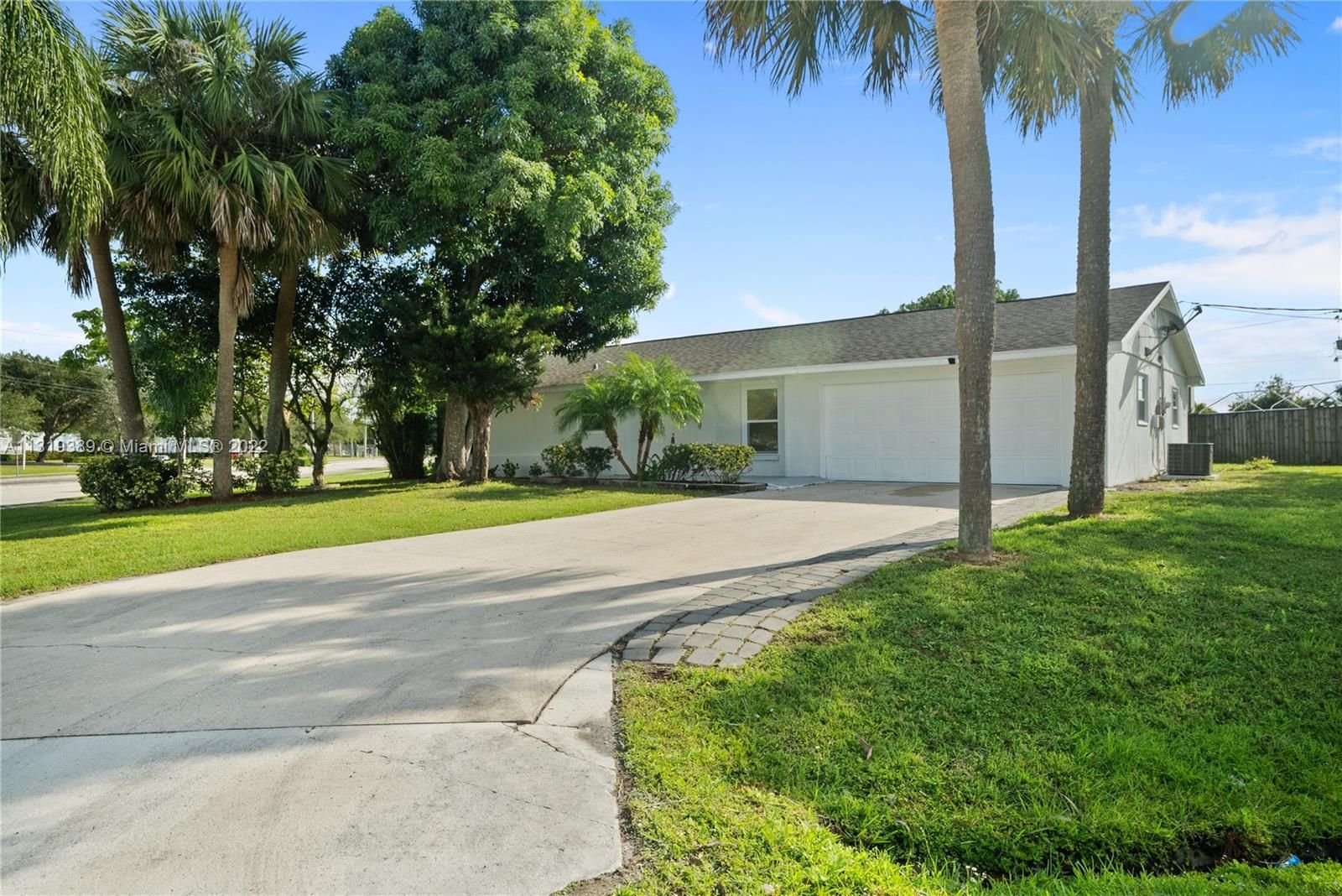 Real estate property located at 300 Prima Vista Blvd, St Lucie County, Port St. Lucie, FL