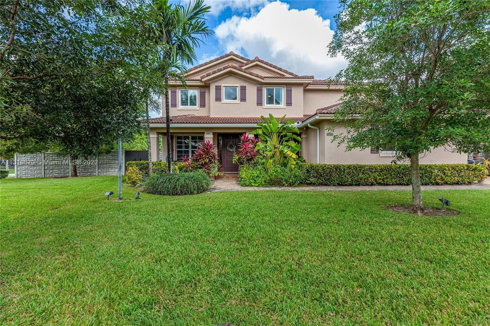 Real estate property located at 12981 221st St, Miami-Dade County, Miami, FL
