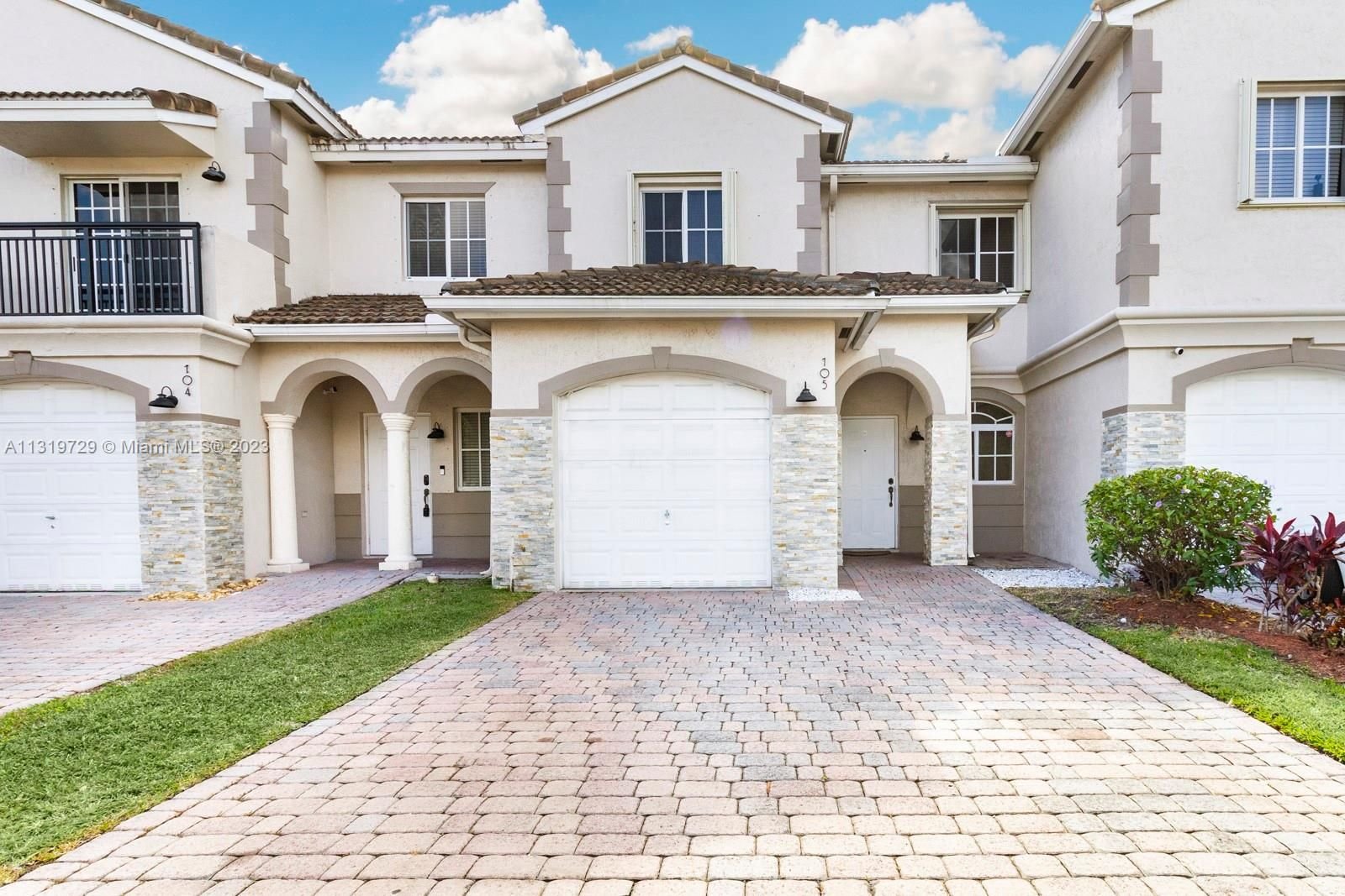 Real estate property located at 8331 124th Ave #105-14, Miami-Dade County, Miami, FL
