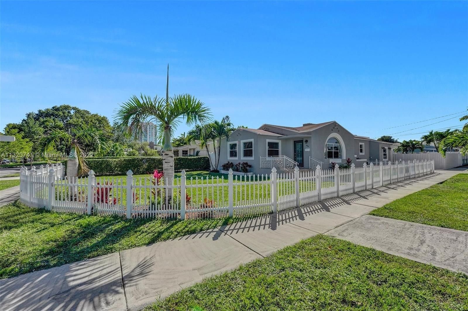 Real estate property located at 470 25th Rd, Miami-Dade County, Miami, FL