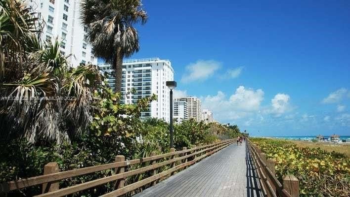 Real estate property located at 5055 Collins Ave #6N, Miami-Dade County, Miami Beach, FL