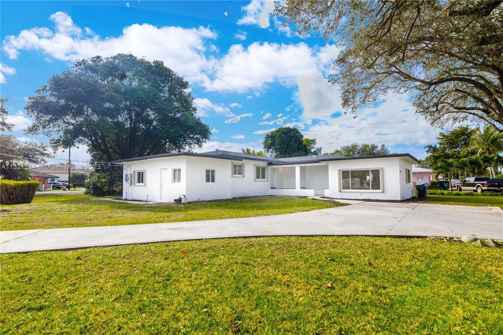 Real estate property located at 14415 14th Dr, Miami-Dade County, Miami, FL