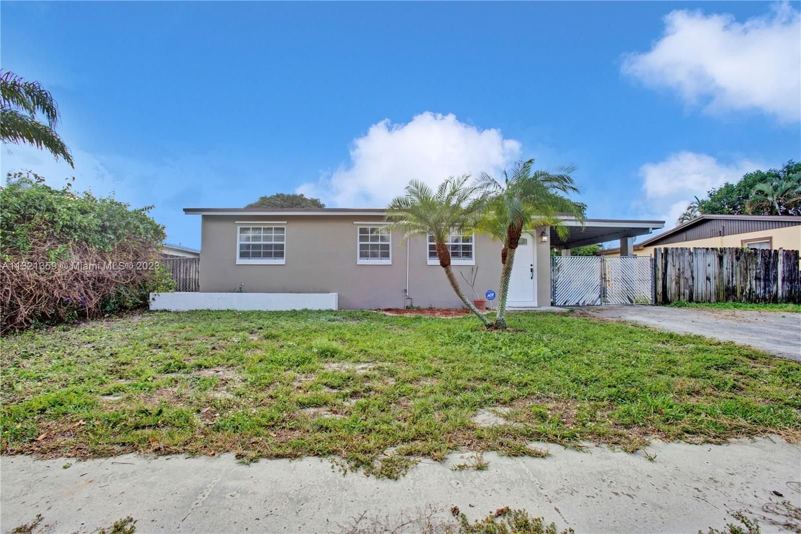 Real estate property located at 5748 Daphne Dr, Palm Beach County, West Palm Beach, FL