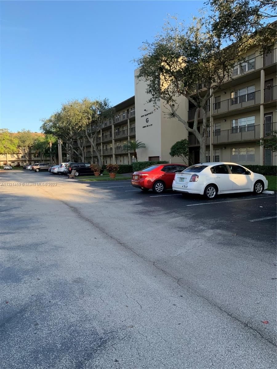 Real estate property located at 13250 4th Ct #207G, Broward County, Pembroke Pines, FL