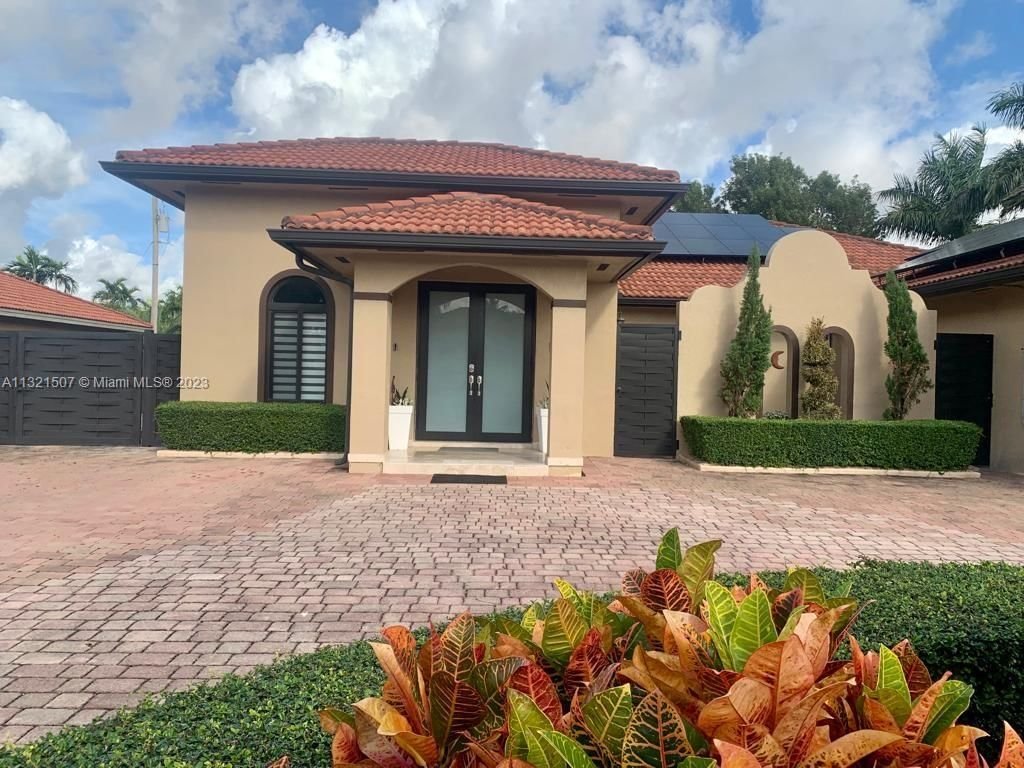 Real estate property located at 15201 161st Ter, Miami-Dade County, Miami, FL