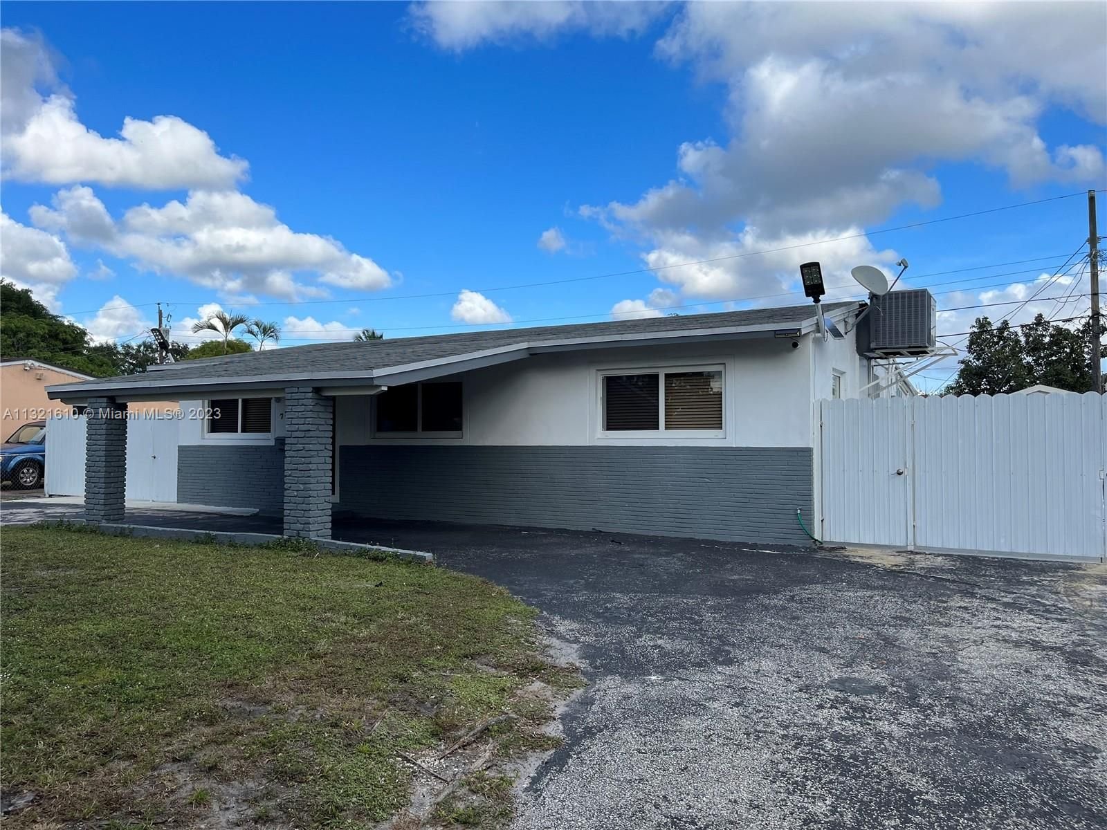 Real estate property located at 721 68th Ave, Broward County, Hollywood, FL