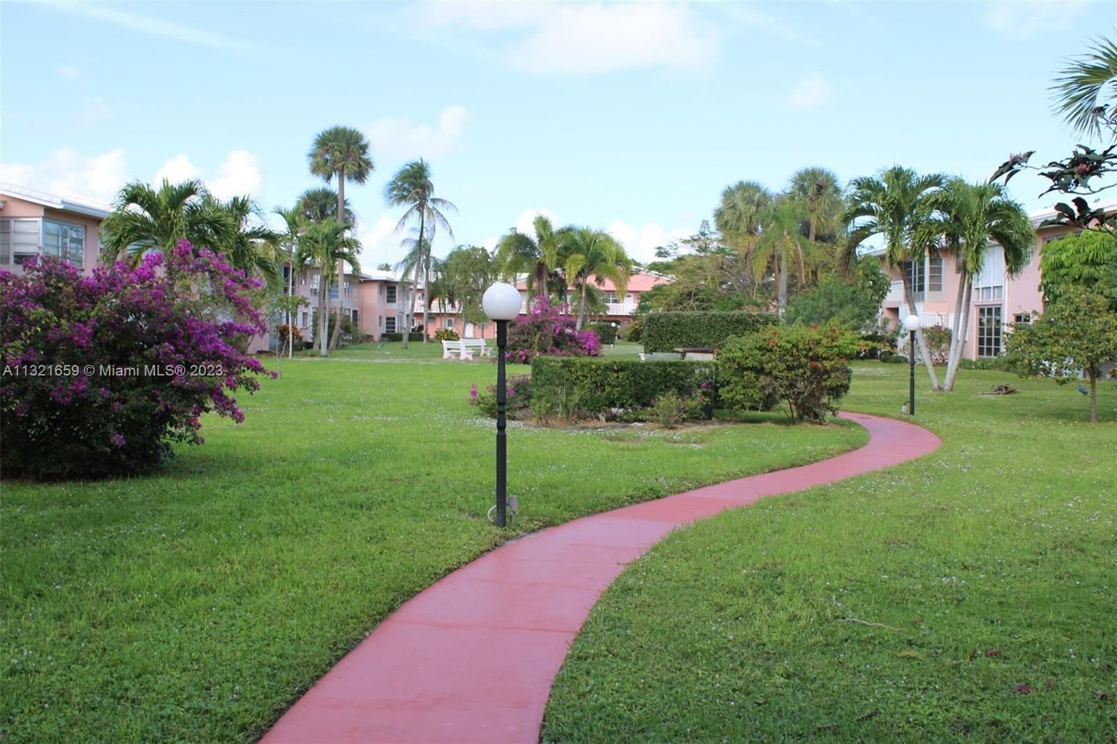 Real estate property located at 300 20th St #803, Palm Beach County, Boca Raton, FL