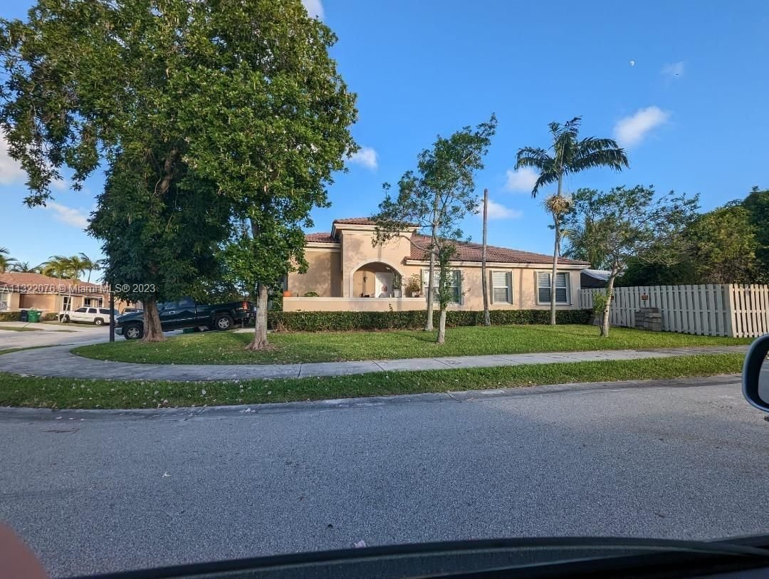 Real estate property located at 10996 239th Ter #10996, Miami-Dade County, Homestead, FL