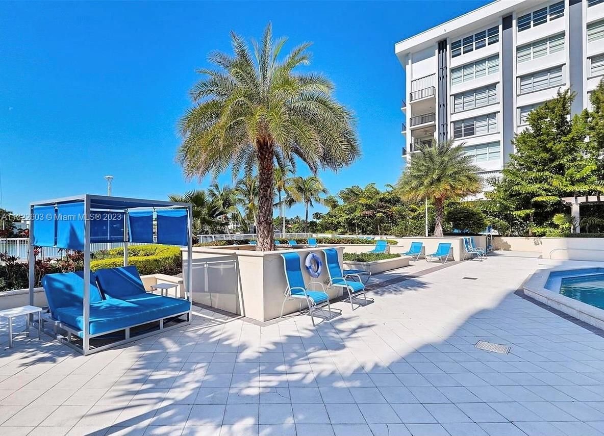 Real estate property located at 5600 Collins Ave #10A, Miami-Dade County, Miami Beach, FL