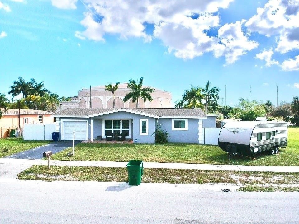 Real estate property located at 2281 67th Way, Broward County, Miramar, FL