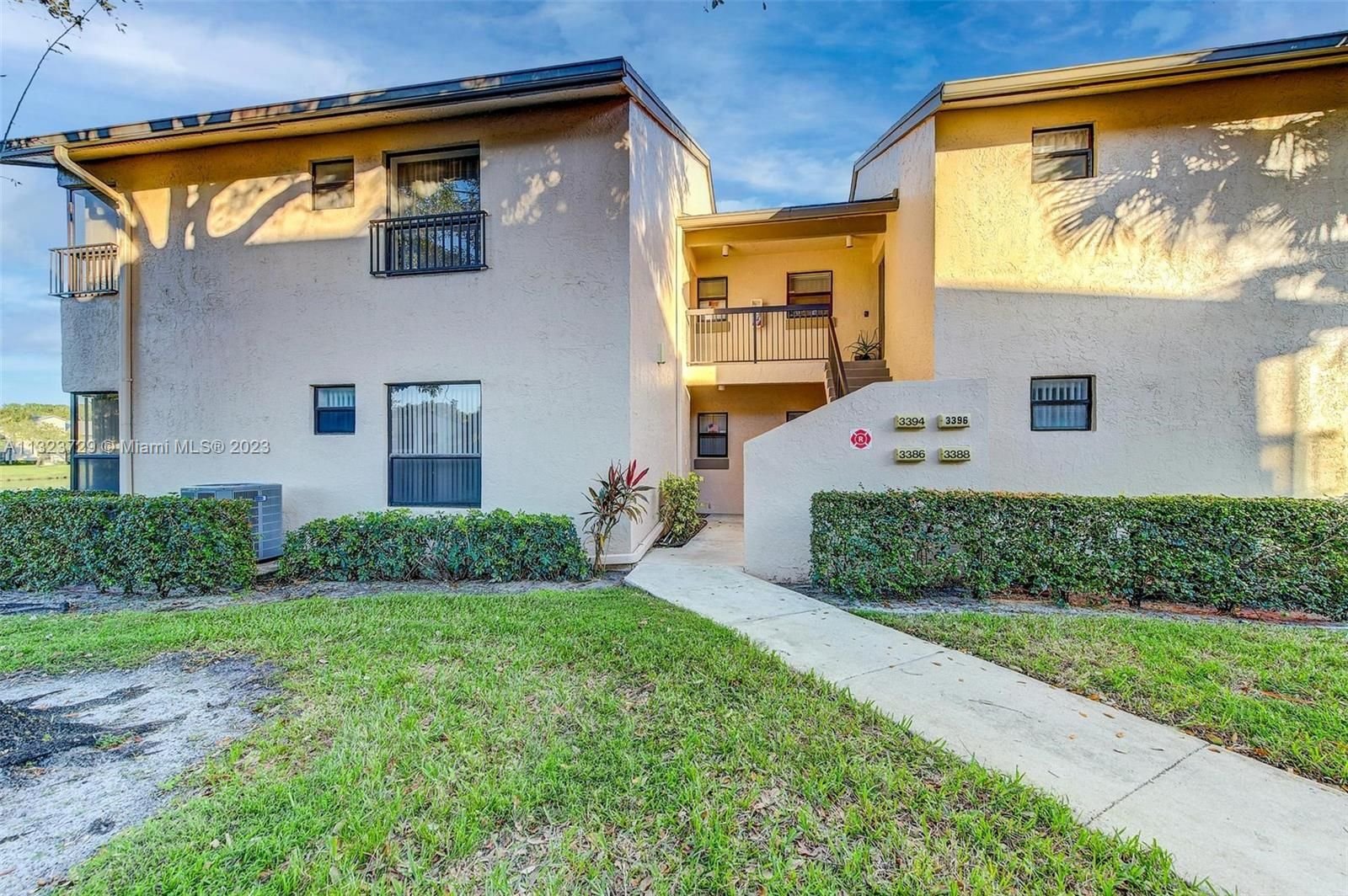 Real estate property located at 3388 47th Ave #3159, Broward County, Coconut Creek, FL
