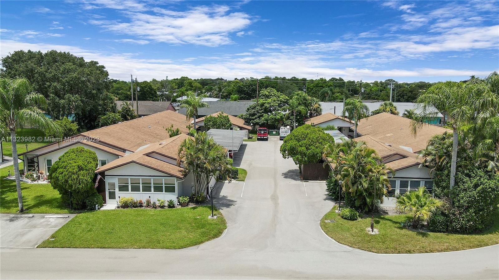 Real estate property located at 6531 Federal Hwy #112, Martin County, Stuart, FL