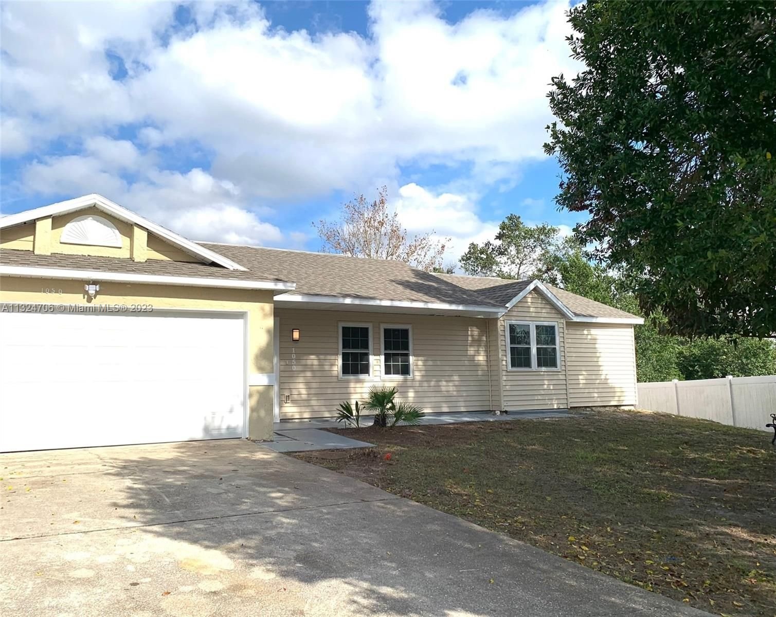 Real estate property located at 1050 Ireland Drive, Volusia County, Deltona, FL