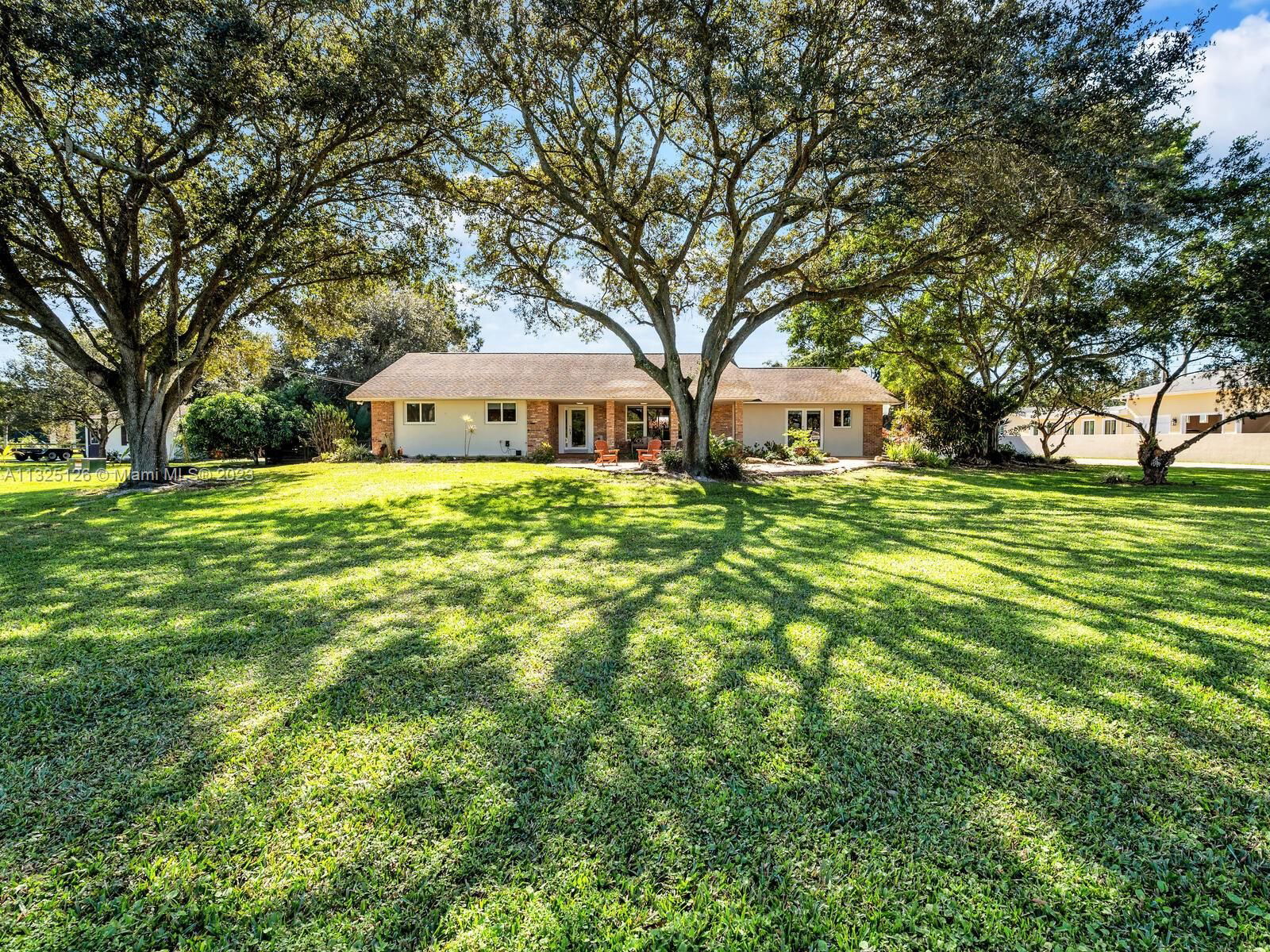 Real estate property located at 13350 Luray Rd, Broward County, Southwest Ranches, FL