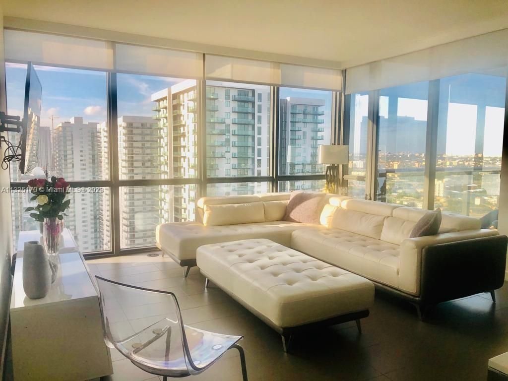 Real estate property located at 1600 1st Ave #2910, Miami-Dade County, Miami, FL