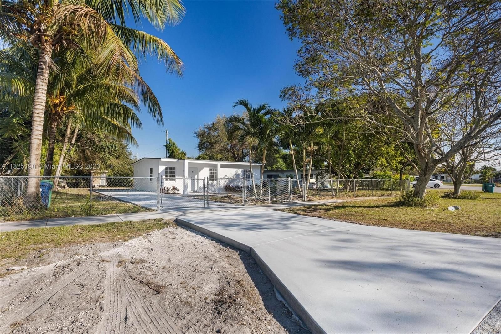 Real estate property located at 15935 Bunche Park Dr, Miami-Dade County, Miami Gardens, FL
