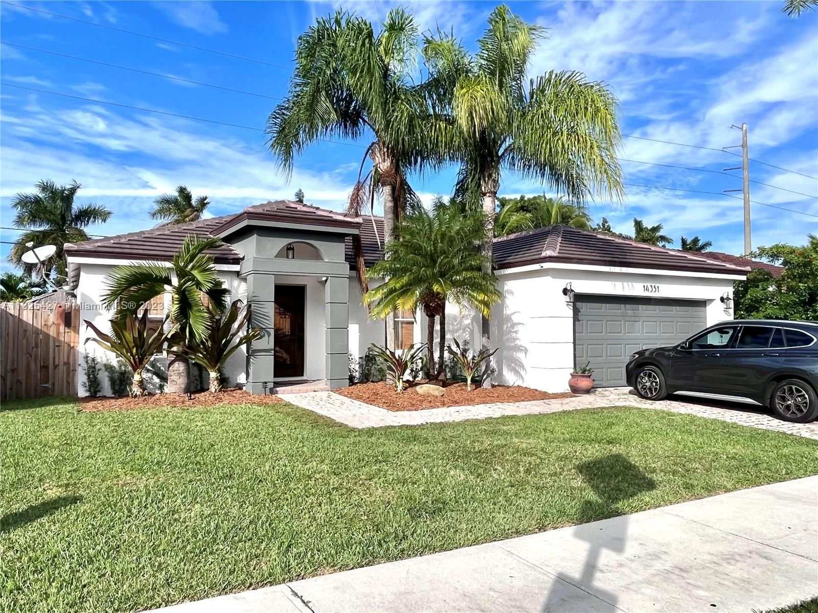 Real estate property located at 14351 160th Ter, Miami-Dade County, Miami, FL