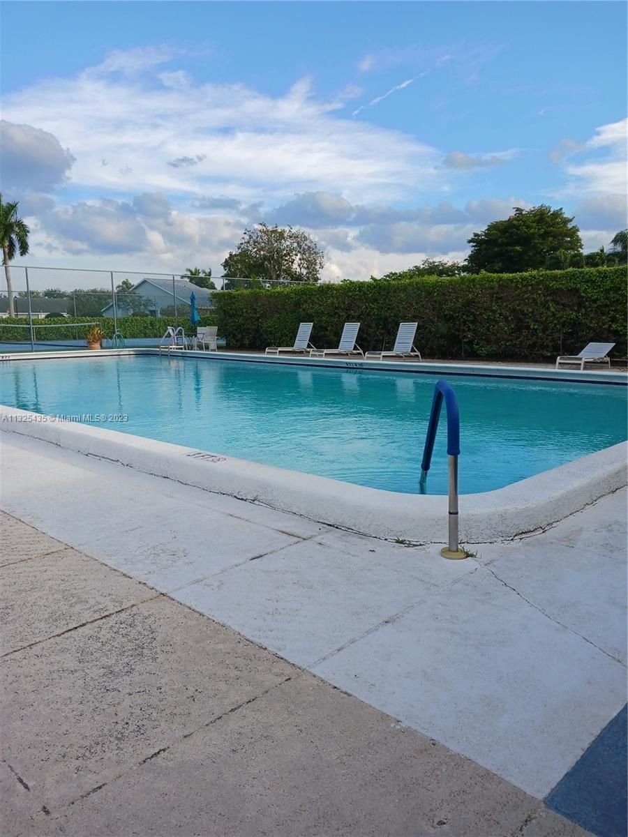 Real estate property located at 2641 Gately Dr W #405, Palm Beach County, West Palm Beach, FL