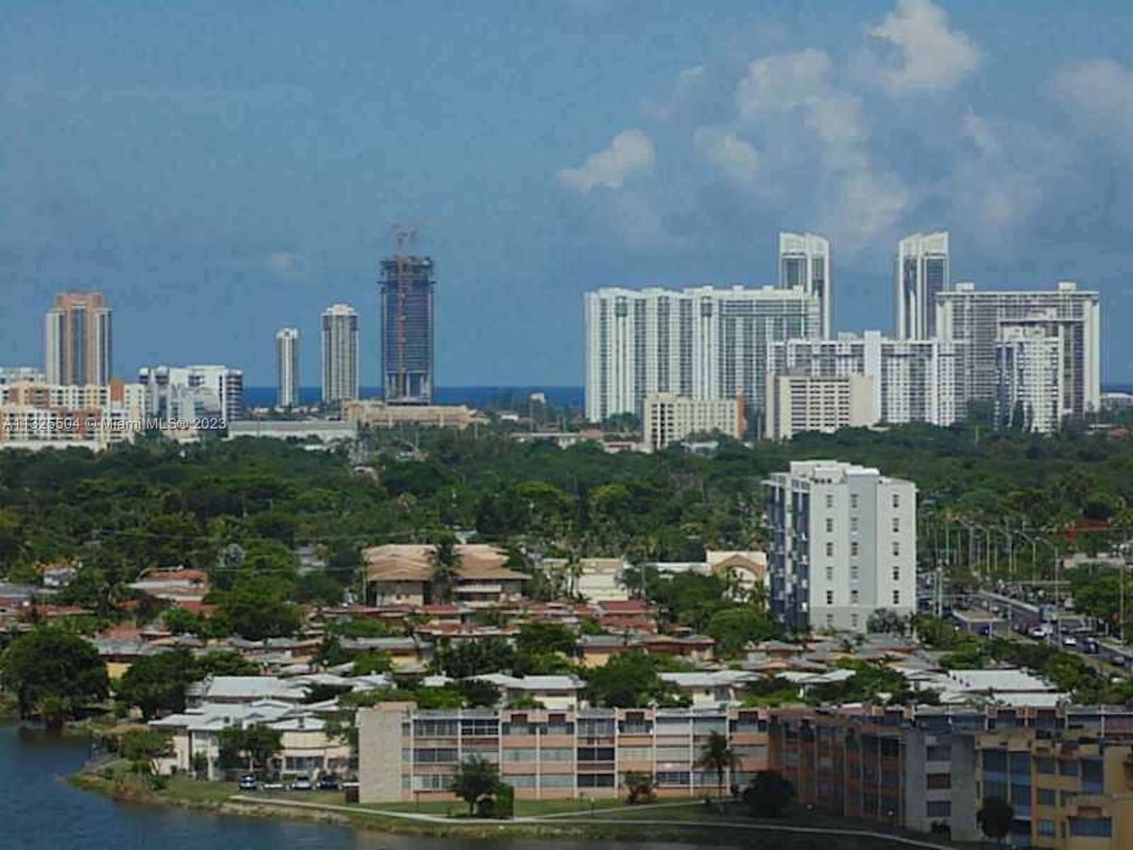 Real estate property located at 1301 Miami Gardens Dr PH16W, Miami-Dade County, Miami, FL