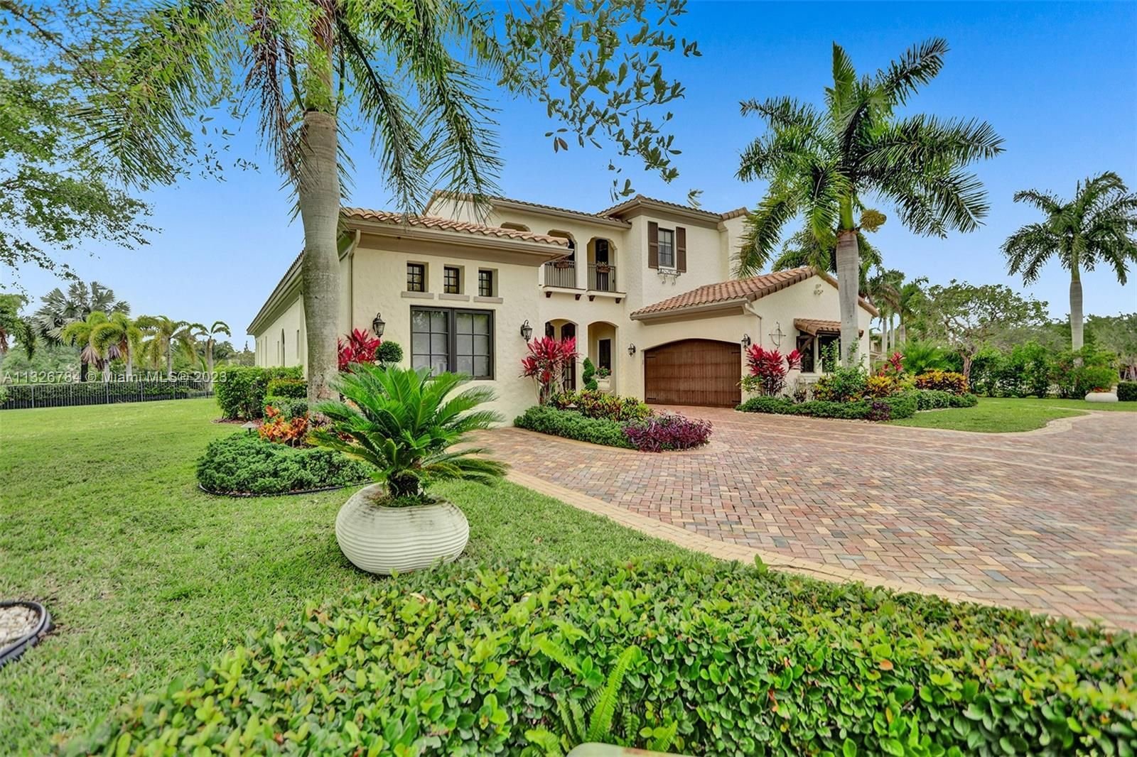 Real estate property located at 9881 Sundance Ct, Broward County, Parkland, FL
