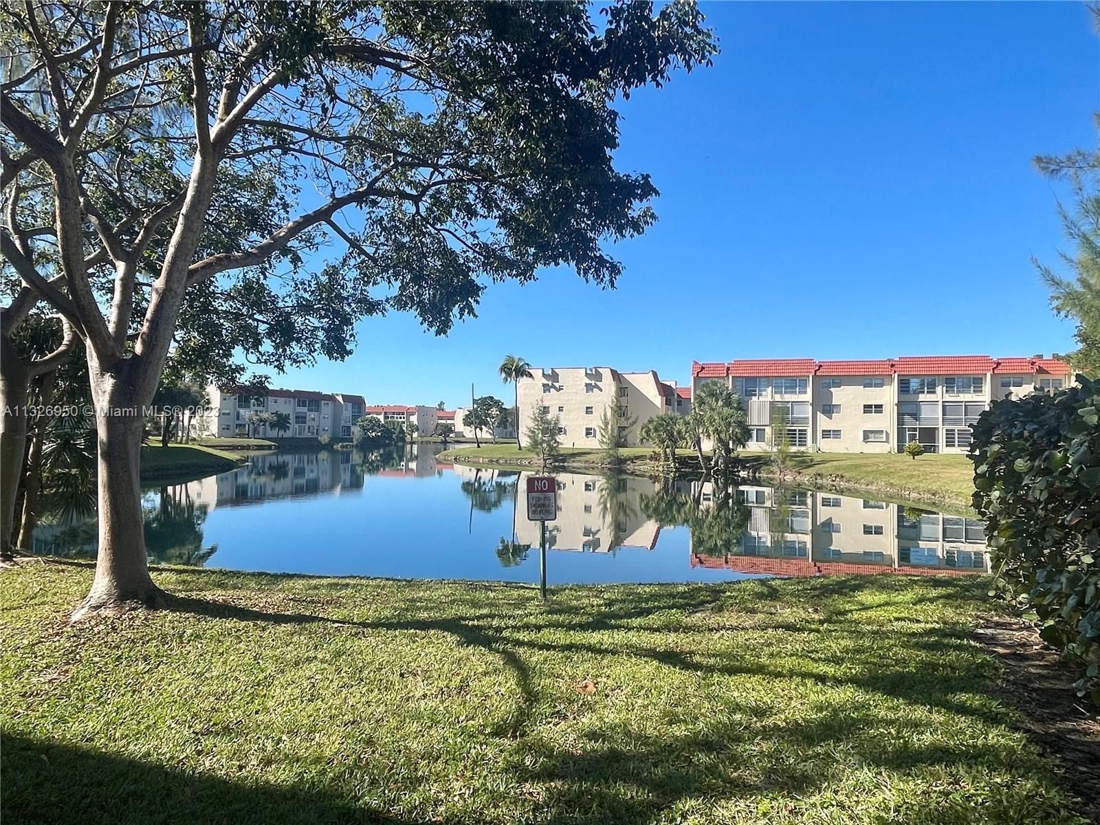 Real estate property located at 3091 Sunrise Lakes Dr #102, Broward County, Sunrise, FL