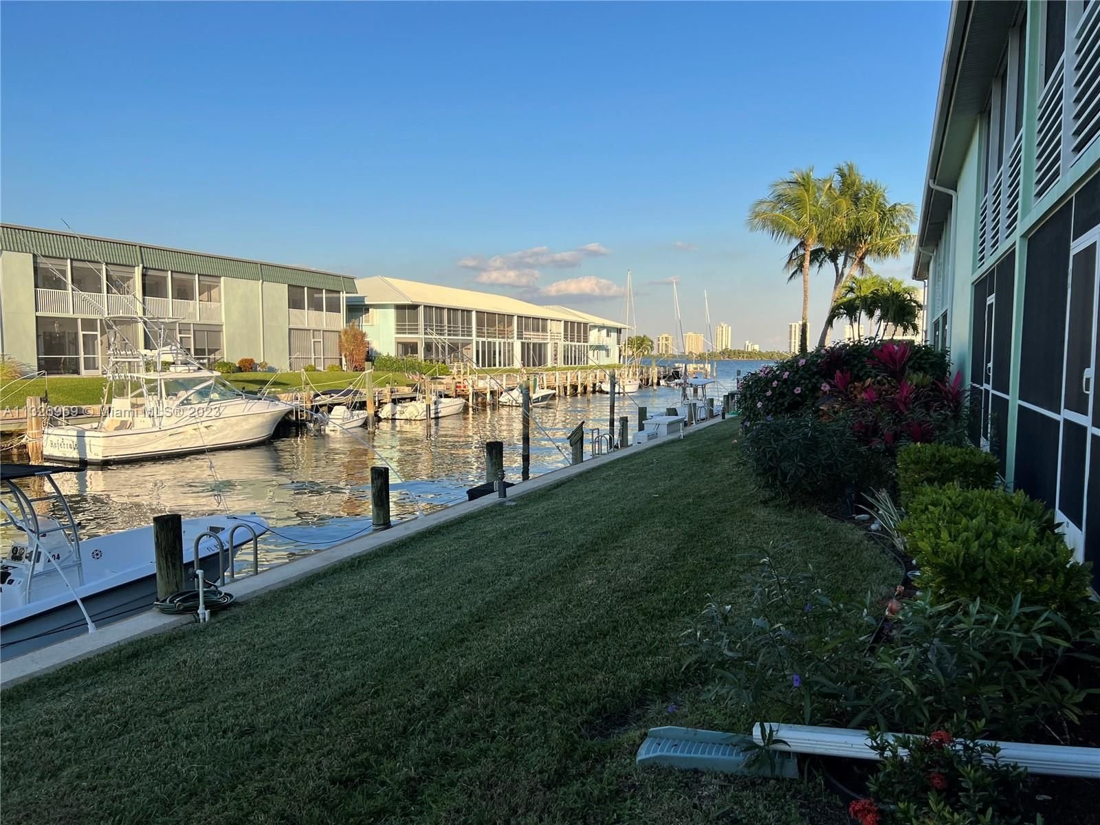 Real estate property located at 117 Lehane Ter #107, Palm Beach County, North Palm Beach, FL