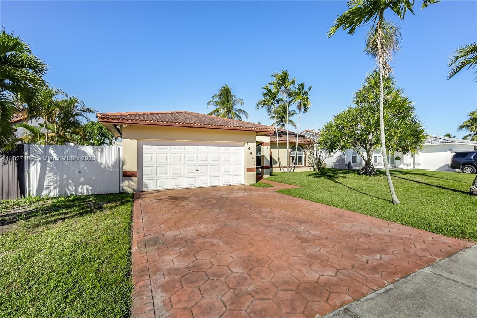 Real estate property located at 14845 174th St, Miami-Dade County, Miami, FL