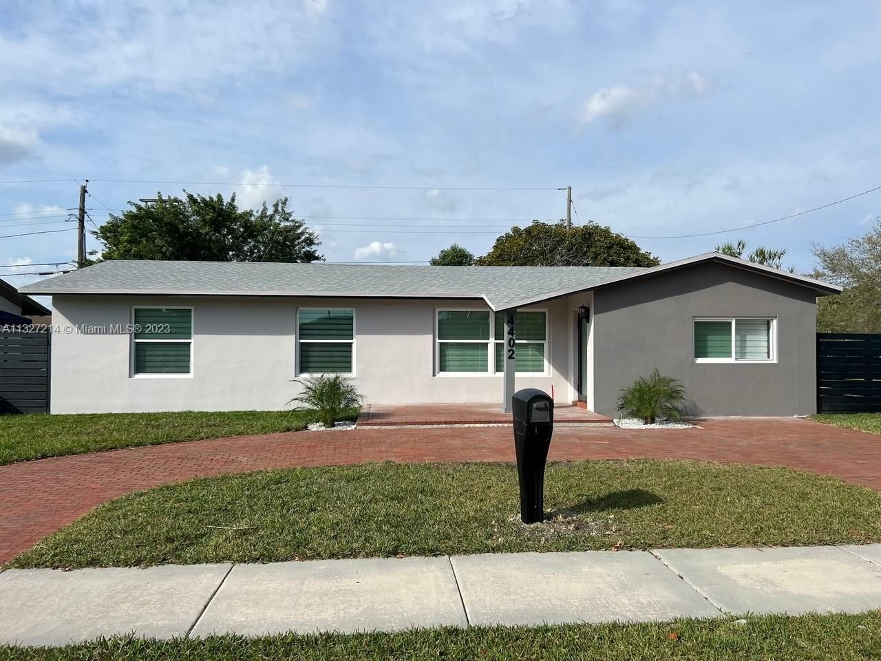 Real estate property located at 4402 89th Ct, Miami-Dade County, Miami, FL