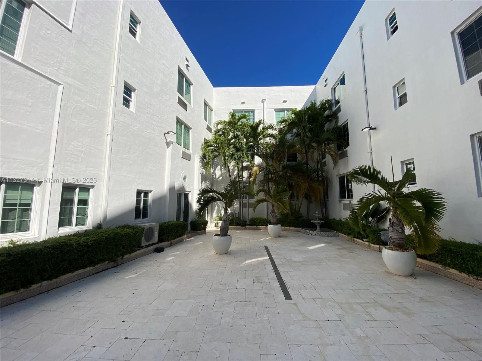 Real estate property located at 3025 Indian Creek Dr #303, Miami-Dade County, Miami Beach, FL
