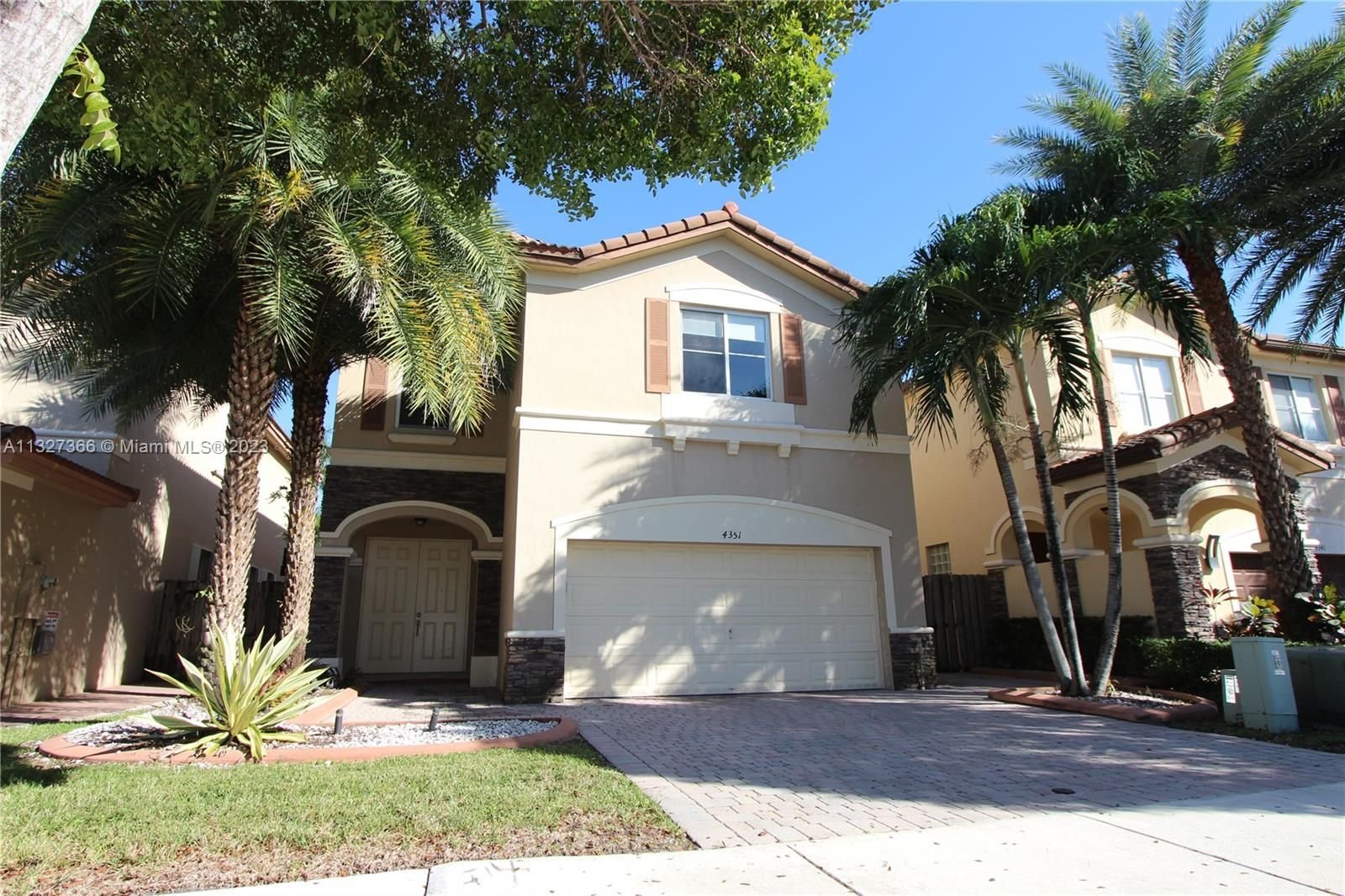 Real estate property located at 4351 112th Ct, Miami-Dade County, Doral, FL