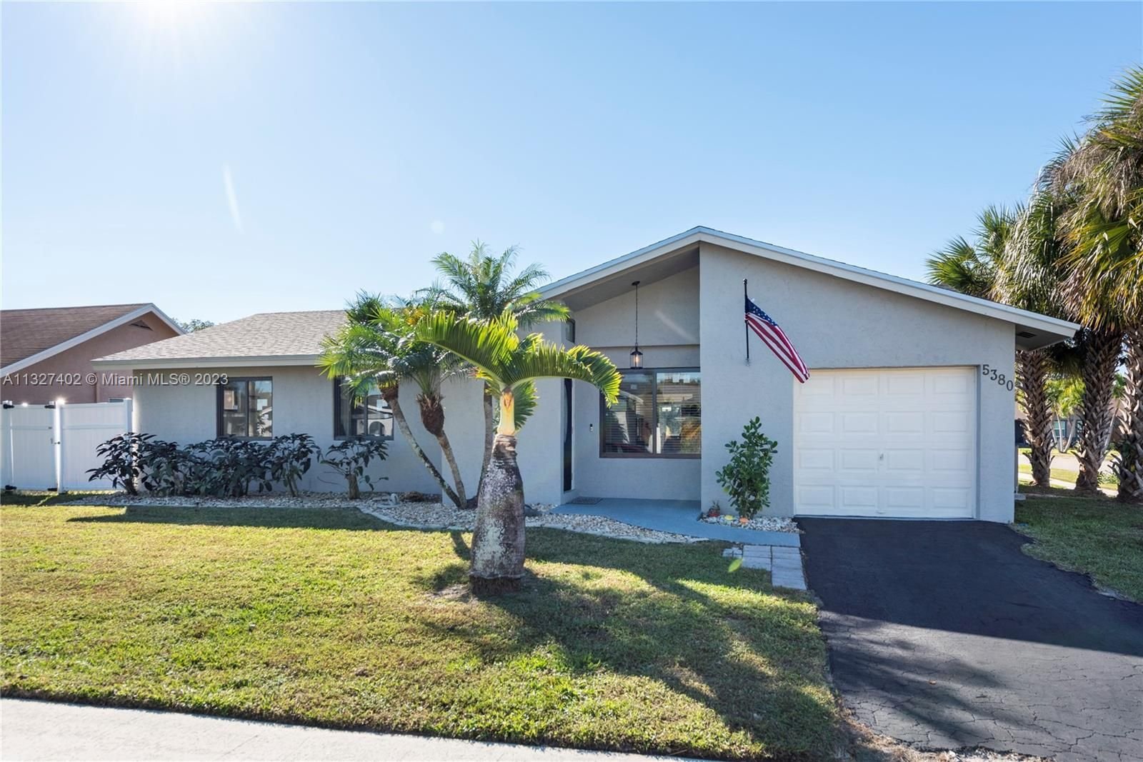 Real estate property located at 5380 31st St, Broward County, Margate, FL