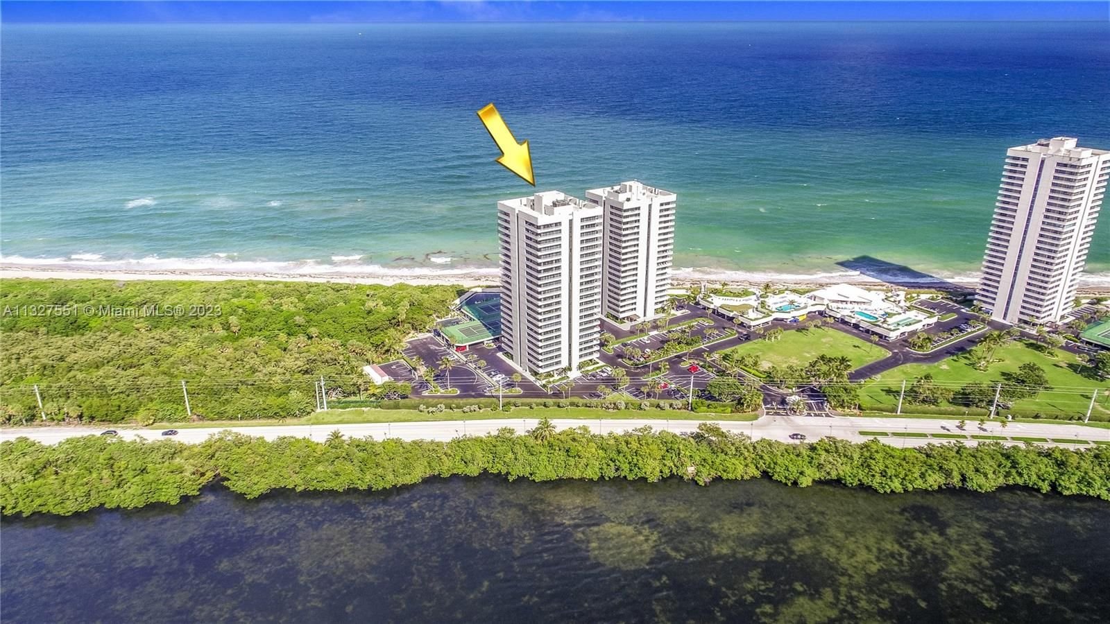 Real estate property located at 5550 Ocean Dr #19C, Palm Beach County, Riviera Beach, FL