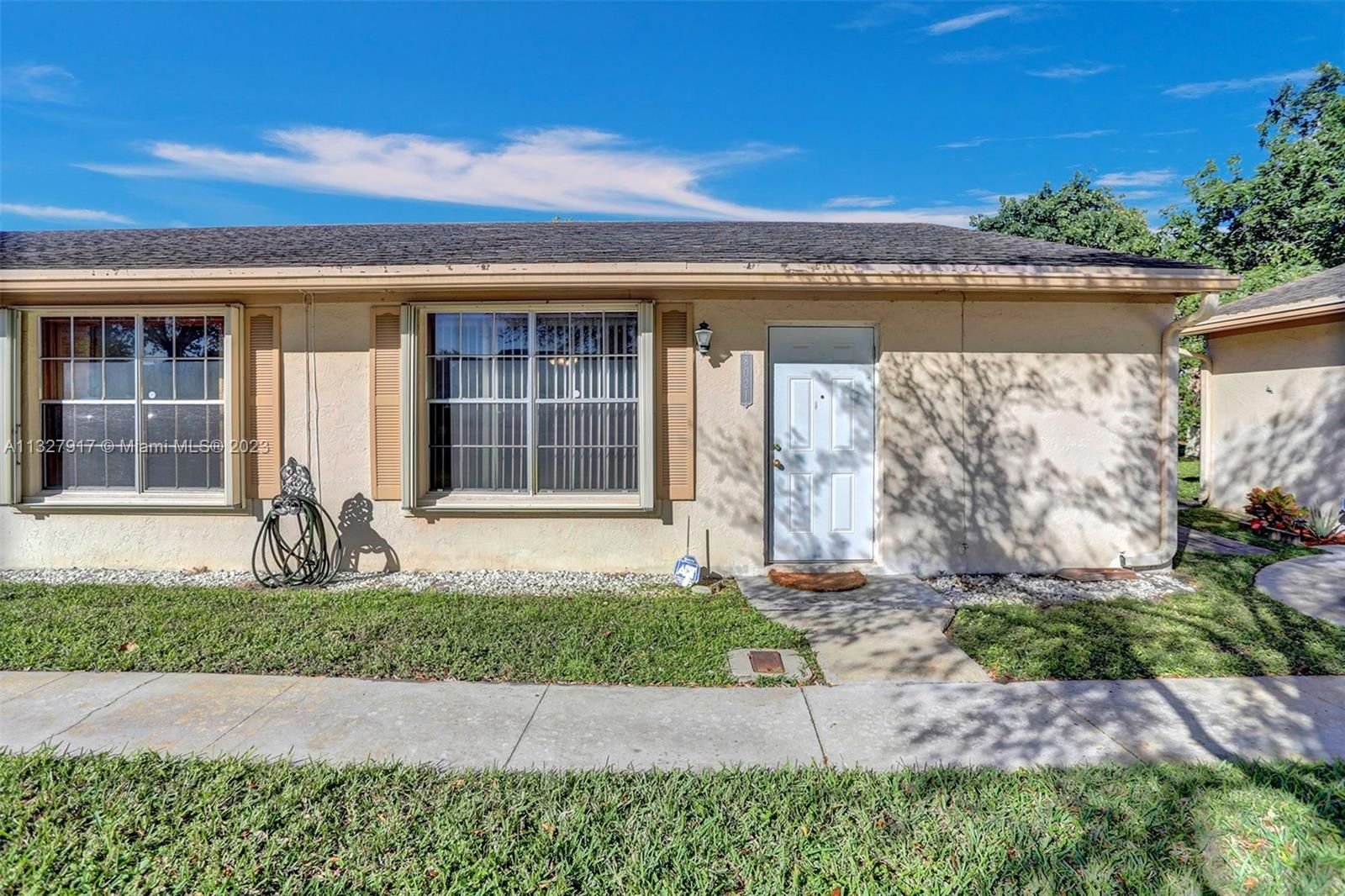 Real estate property located at 8021 20th Pl #8021, Broward County, Davie, FL