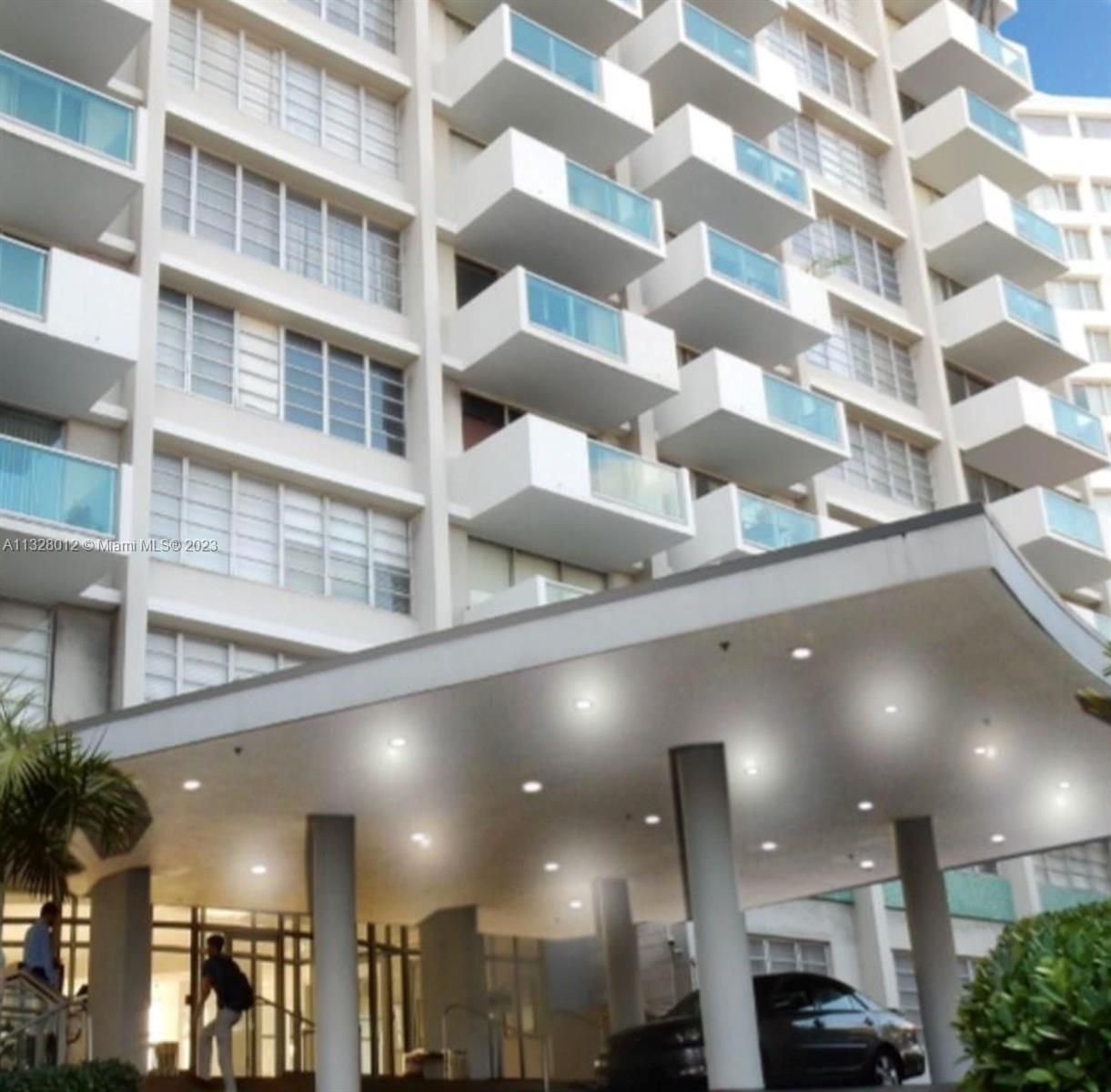 Real estate property located at 1000 West Ave #828, Miami-Dade County, Miami Beach, FL