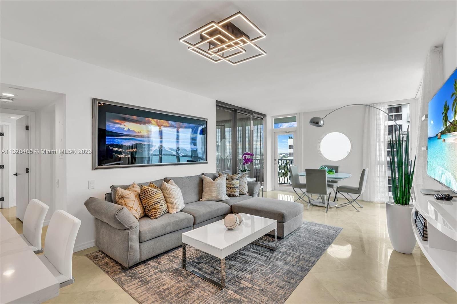 Real estate property located at 1500 Ocean Dr #1107, Miami-Dade County, Miami Beach, FL
