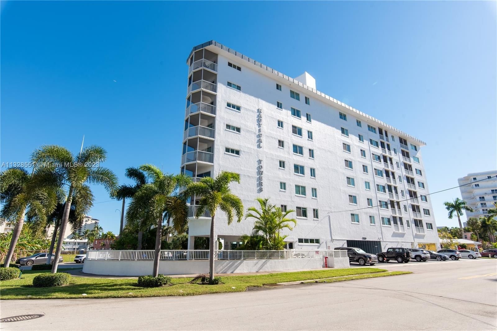 Real estate property located at 720 Bayshore Dr #303, Broward County, Fort Lauderdale, FL