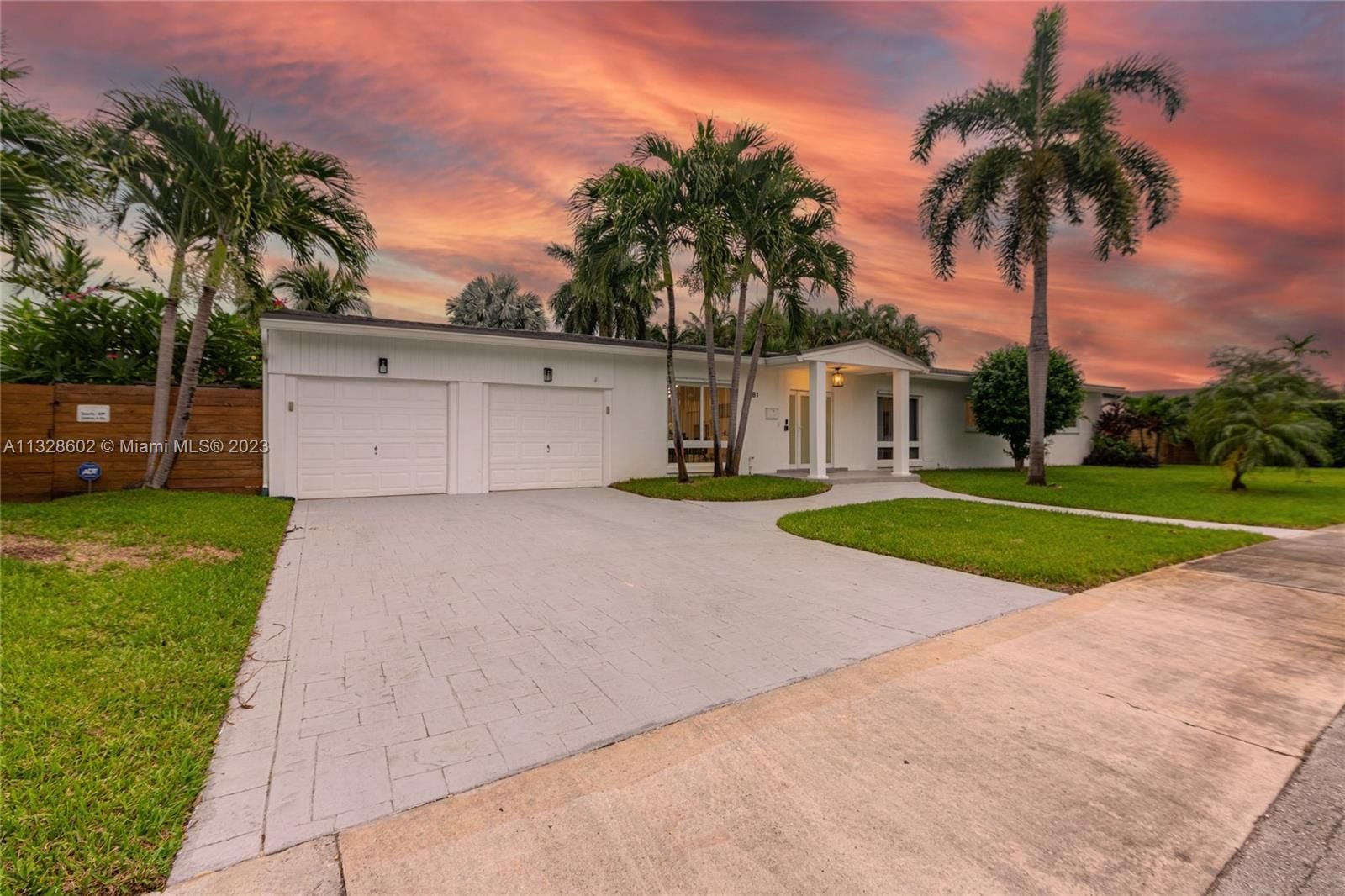 Real estate property located at 1981 196th Ter, Miami-Dade County, Miami, FL