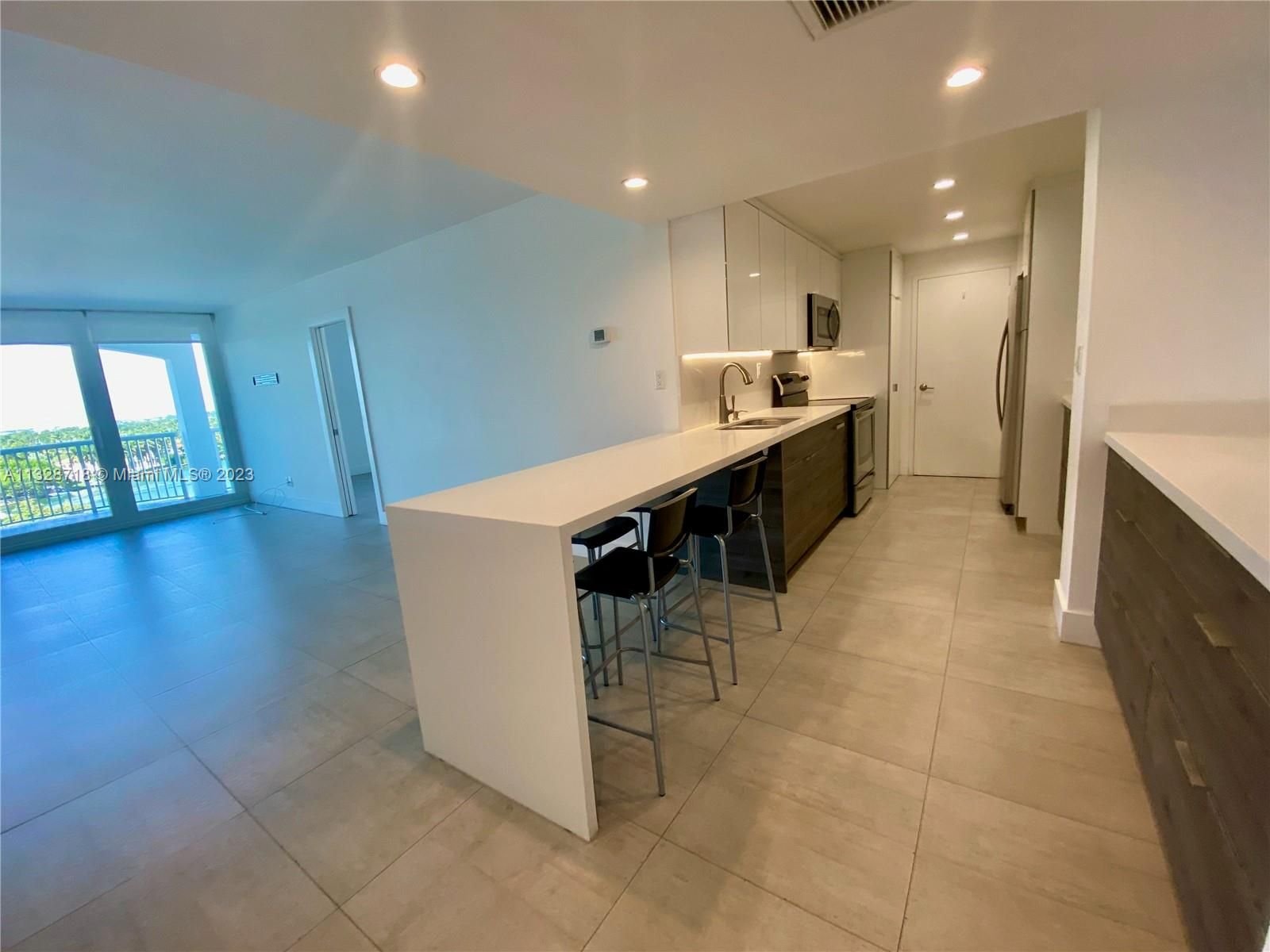 Real estate property located at 5401 Collins Ave #620, Miami-Dade County, Miami Beach, FL