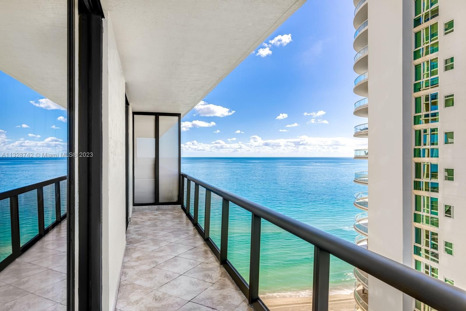 Real estate property located at 16275 Collins Ave #2004, Miami-Dade County, Sunny Isles Beach, FL