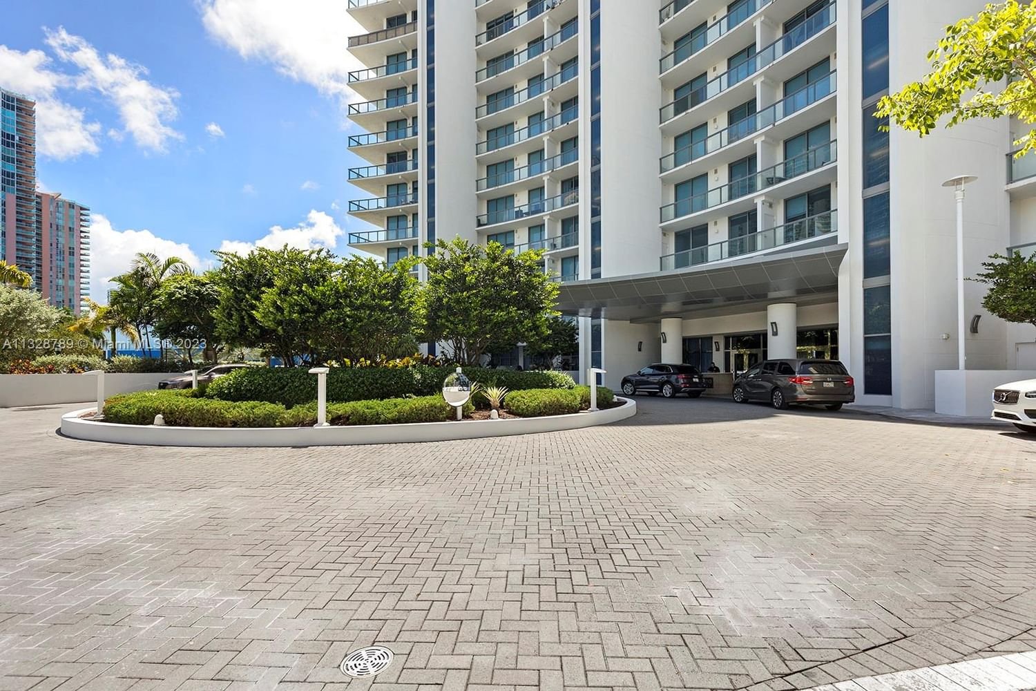 Real estate property located at 3300 188th St #713, Miami-Dade County, Aventura, FL