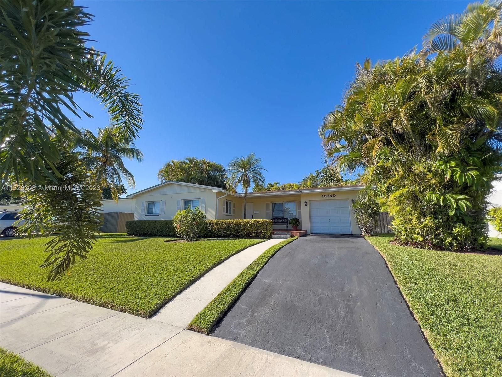Real estate property located at 15740 106th Ave, Miami-Dade County, Miami, FL