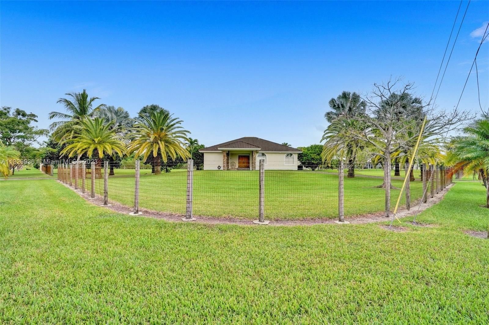 Real estate property located at 20625 198th St, Miami-Dade County, Miami, FL