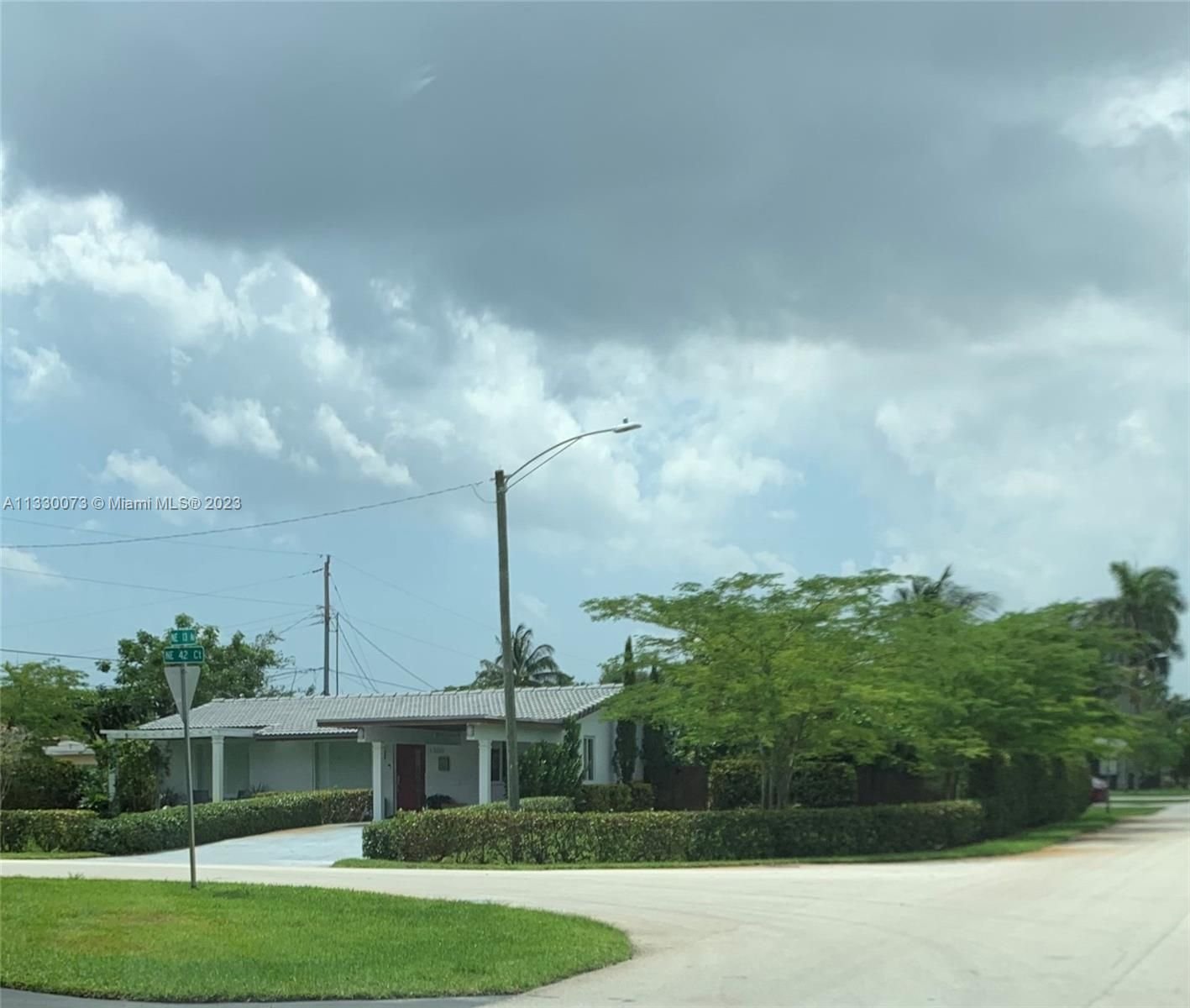 Real estate property located at 1300 42nd Ct, Broward County, Oakland Park, FL