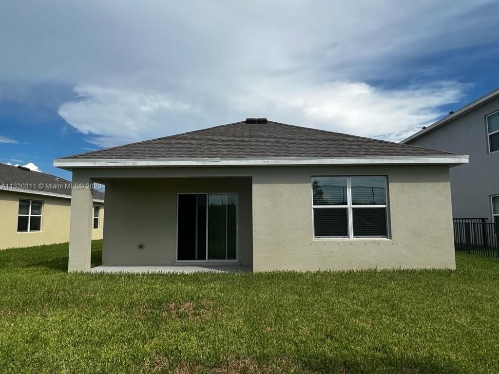 Real estate property located at 11044 Vasari Way, St Lucie County, Port St. Lucie, FL