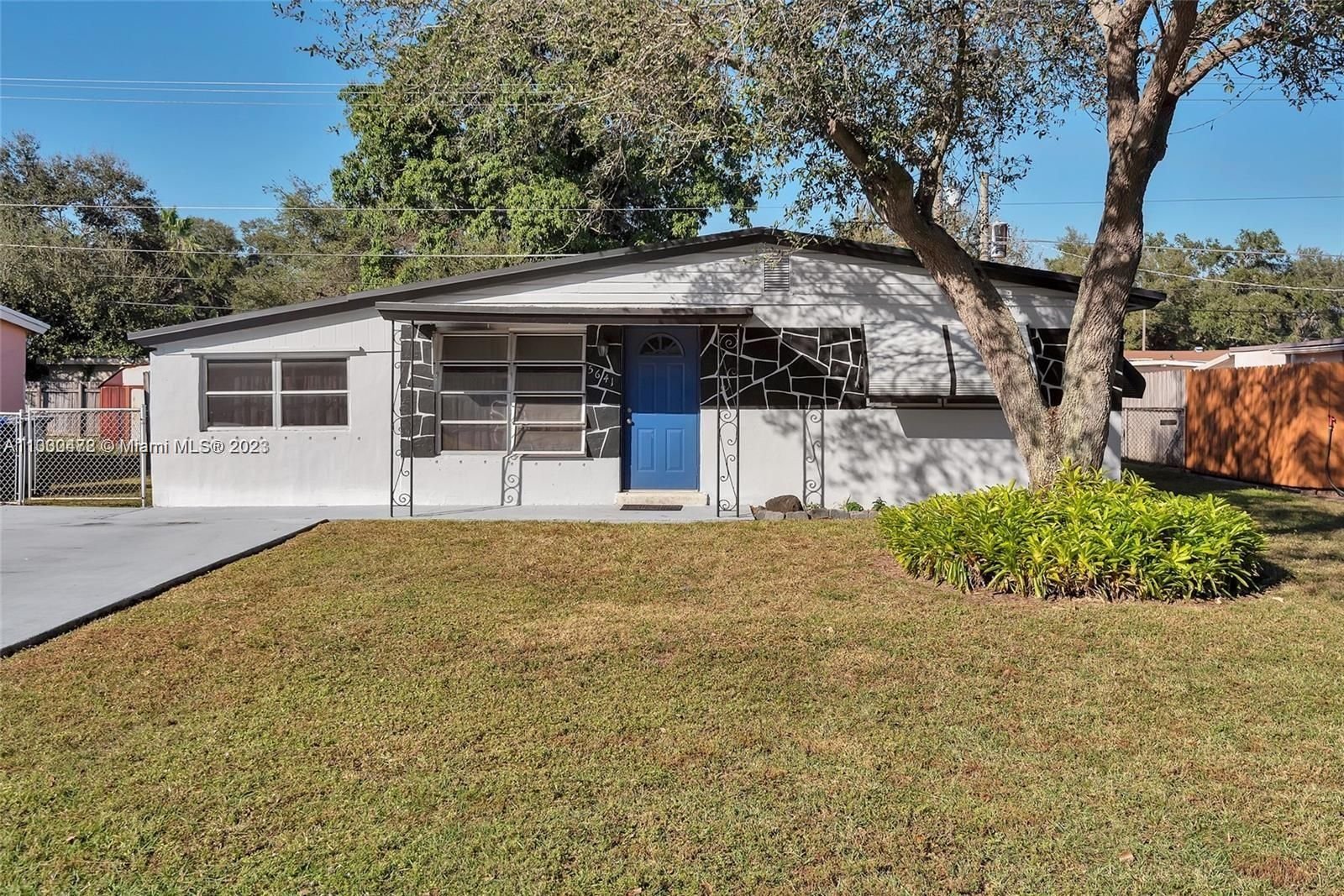 Real estate property located at 5641 Simms St, Broward County, Hollywood, FL